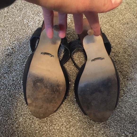 Fergie “Bedaze” Black Leather Rhinestone Pumps - Picture 5 of 8